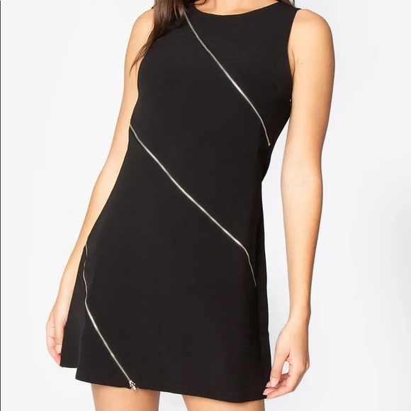 DUTCHES SHIFT DRESS - Picture 2 of 3